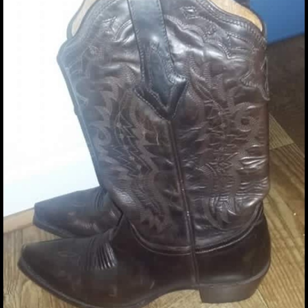 Cowboy boots - Picture 2 of 3